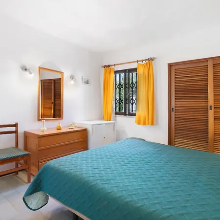 アパート Casa Dos Bisos