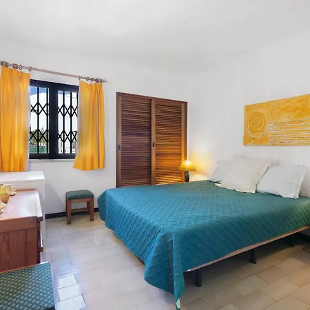 Casa Dos Bisos *